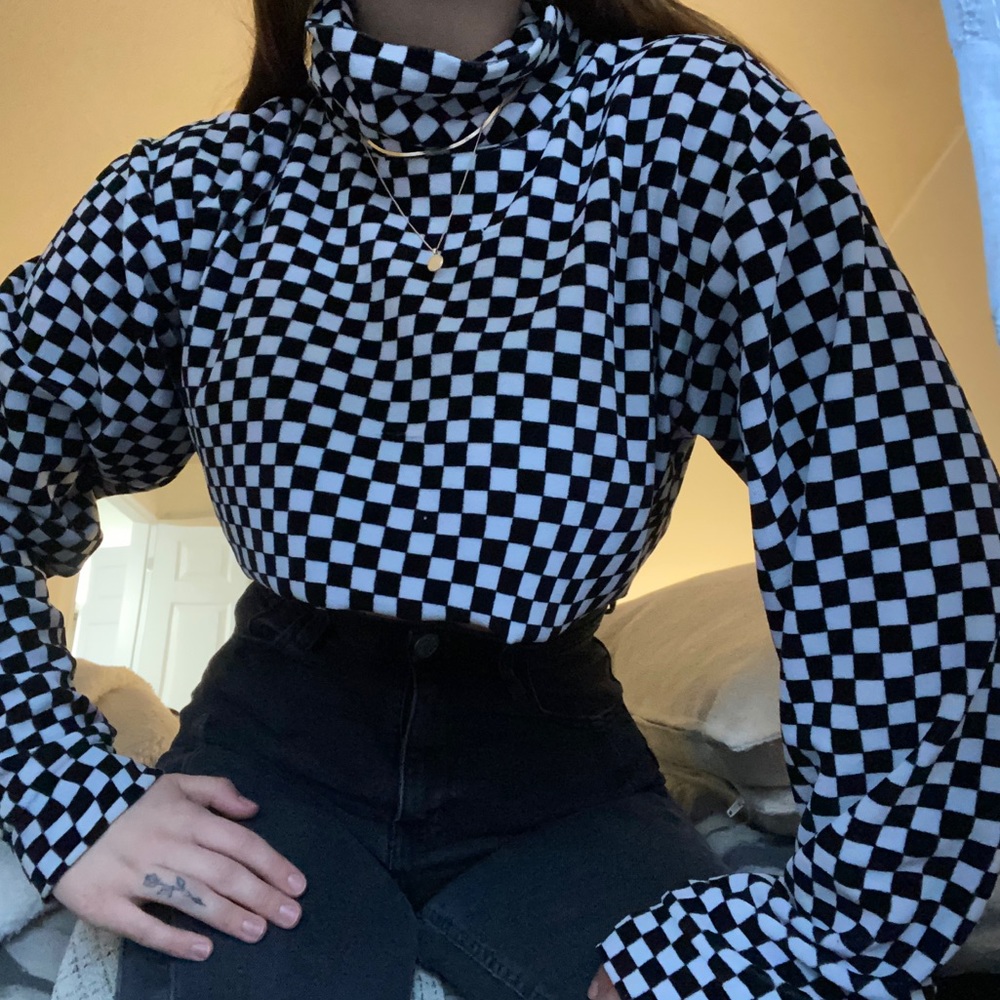 Joyrich velour checkered crop